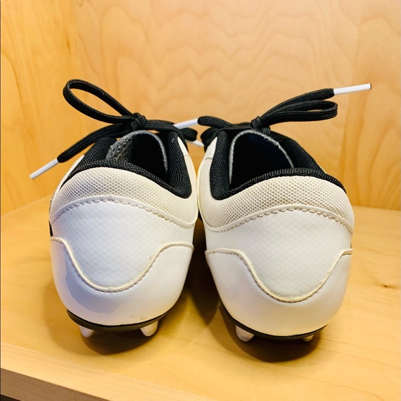 Under Armour Kids Cleats - Picture 3 of 8